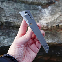 将图片加载到图库查看器，M390 powder steel lock free folding knife, titanium alloy slim and simple high-end small knife
