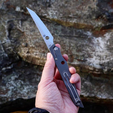 将图片加载到图库查看器，M390 powder steel lock free folding knife, titanium alloy slim and simple high-end small knife
