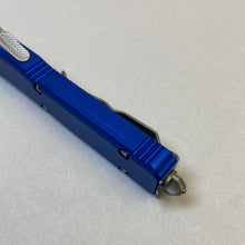 将图片加载到图库查看器，UT-70 Bule OTF Pocket knife,Carry multiple knives with you
