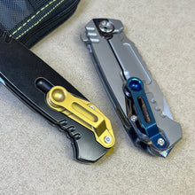 将图片加载到图库查看器，10CrMoV steel heavy-duty folding knife, high hardness and high strength cutting tool, hunting and camping
